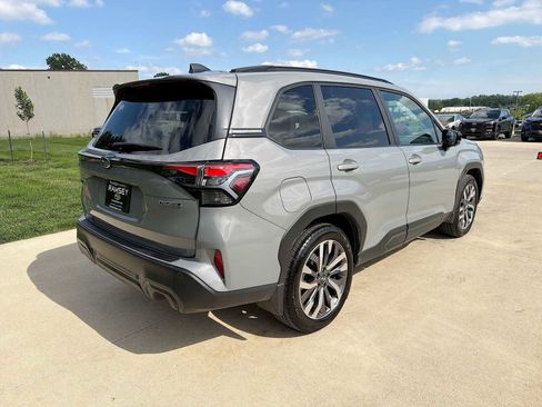 Used 2026 Subaru Forester Touring AWD/4WD image 6