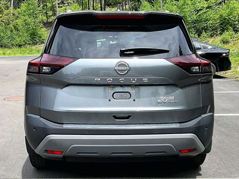 Used 2023 Nissan Rogue SV w/ SV Premium B Package AWD/4WD image 5