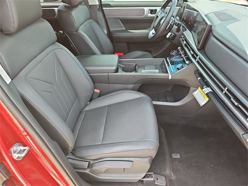 Used 2024 Hyundai Santa Fe XRT image 12