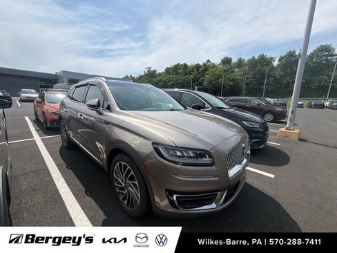 Used 2020 Lincoln Nautilus Reserve AWD/4WD image 17