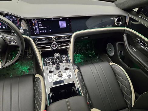 Certified 2024 Bentley Flying Spur W12 AWD/4WD image 20