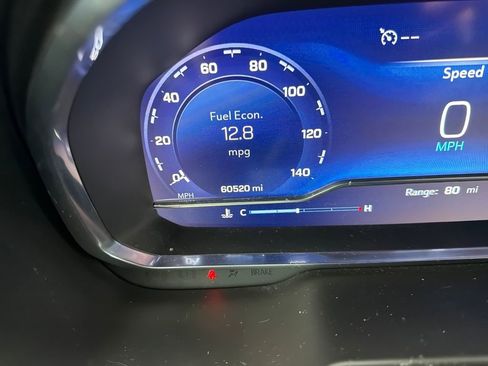 Used 2023 Chevrolet Suburban LT w/ Luxury Package image 18