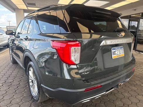 Certified 2023 Ford Explorer XLT w/ Equipment Group 202A AWD/4WD image 8