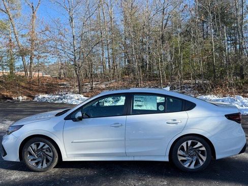 New 2025 Subaru Legacy Limited image 6