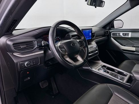 Used 2022 Ford Explorer Timberline image 9