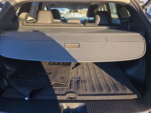 Certified 2025 Nissan Murano SL w/ Cargo Package image 34