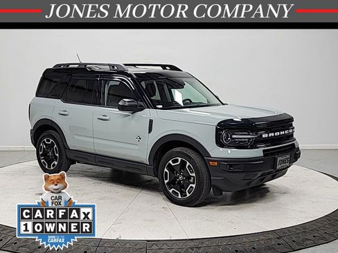 Used 2024 Ford Bronco Sport Outer Banks image 1