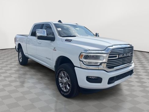 Used 2024 RAM 2500 Laramie image 4
