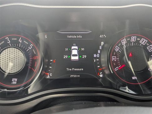 Used 2022 Dodge Challenger R/T w/ Driver Convenience Group image 20