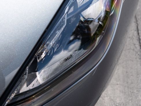 Used 2025 Mercedes-Benz AMG GT 63 image 23