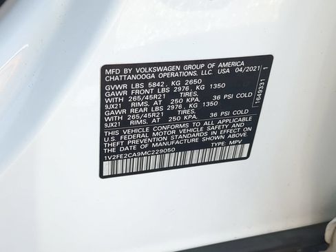 Used 2021 Volkswagen Atlas Cross Sport SEL Premium R-Line AWD/4WD image 39