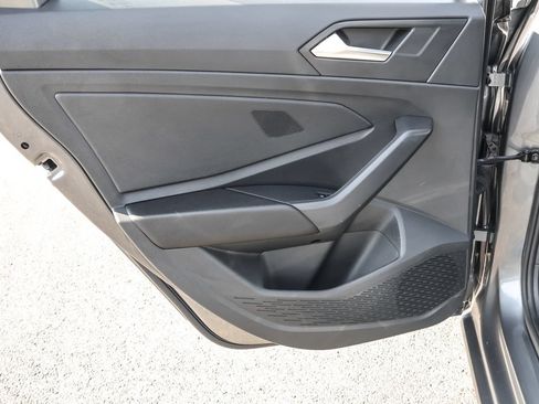 Used 2024 Volkswagen Jetta SE FWD image 26