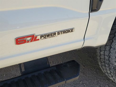 Used 2024 Ford F250 Lariat w/ Lariat Ultimate Package image 13