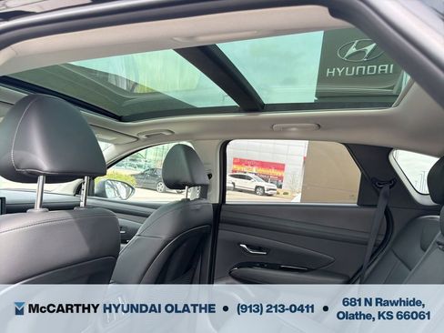 Used 2025 Hyundai Tucson Limited AWD/4WD image 13