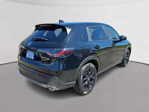 Certified 2023 Honda HR-V Sport image 10