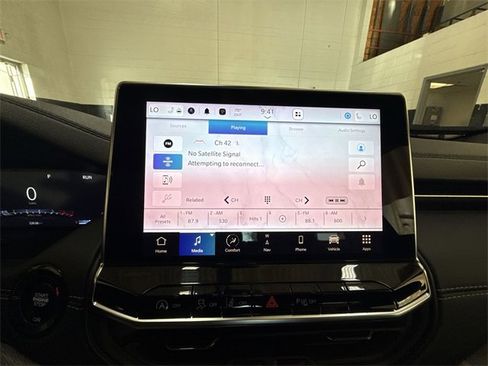 Used 2023 Jeep Compass High Altitude image 16