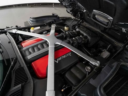 Used 2014 SRT Viper GTS w/ GTS Laguna Interior Package image 27