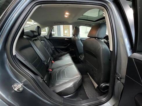 Used 2019 Volkswagen Jetta SEL Premium FWD image 27