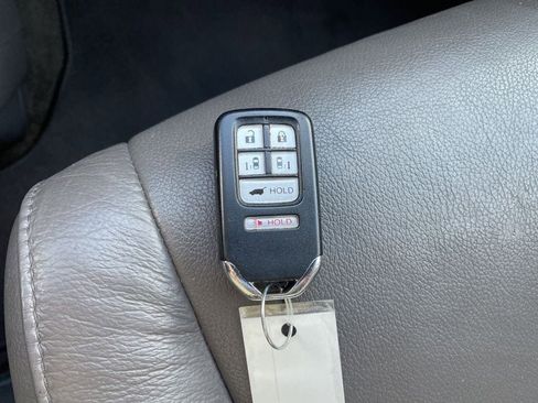 Used 2017 Honda Odyssey EX-L image 24