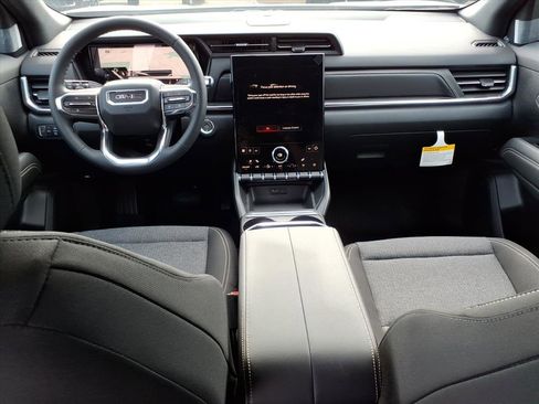 New 2026 GMC Terrain Elevation w/ LPO, Floor Liner Package image 9