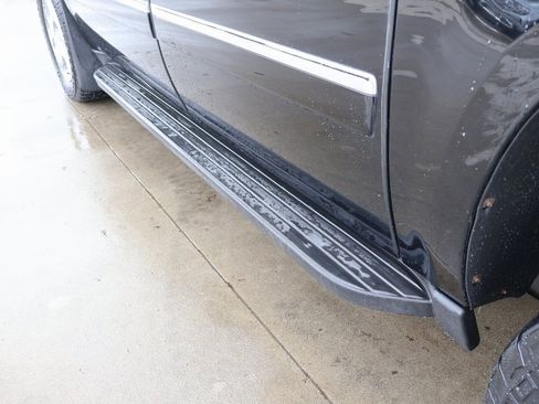 Used 2012 Chevrolet Avalanche LTZ image 10