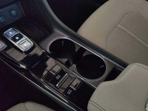 Used 2022 Hyundai Sonata SEL w/ Cargo Package image 26