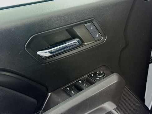 Used 2023 Chevrolet Colorado LT image 16