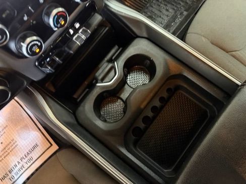 Used 2024 RAM 1500 Big Horn AWD/4WD image 33