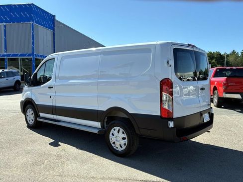 Used 2025 Ford Transit 250 Low Roof w/ Exterior Upgrade Package RWD image 5
