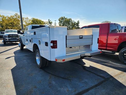 New 2026 RAM 5500 Tradesman w/ Chrome Appearance Group image 46