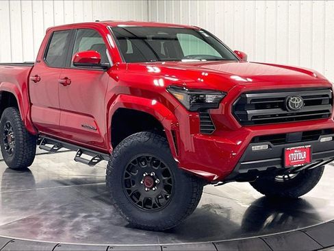 New 2026 Toyota Tacoma SR5 AWD/4WD image 2