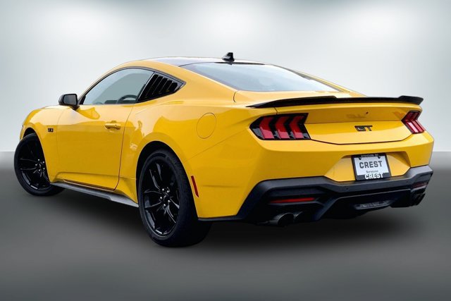 Used 2024 Ford Mustang GT RWD image 10