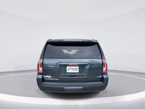 Used 2019 GMC Yukon XL SLT w/ Premium Edition image 7