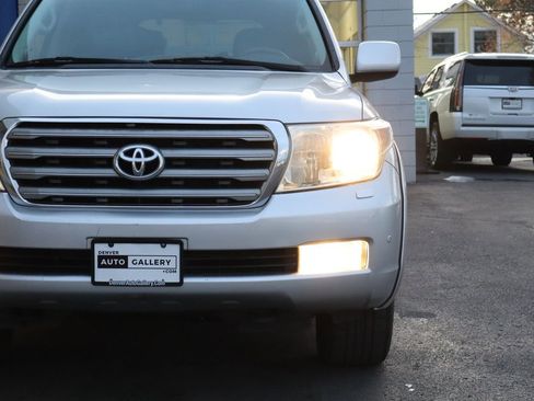 Used 2009 Toyota Land Cruiser image 34