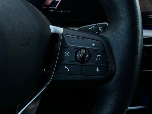 Used 2023 BMW X1 xDrive28i w/ Premium Package image 40