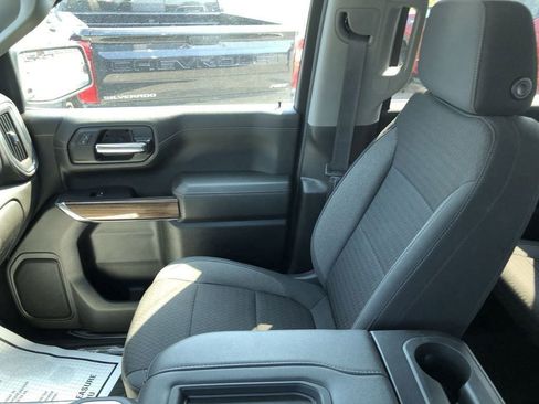 Used 2021 Chevrolet Silverado 1500 LT Trail Boss w/ Bed Protection Package AWD/4WD image 30