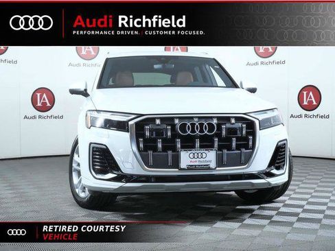 Used 2026 Audi Q7 3.0T Premium Plus w/ Premium Plus Package AWD/4WD image 4