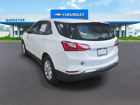 Used 2018 Chevrolet Equinox LS image 8