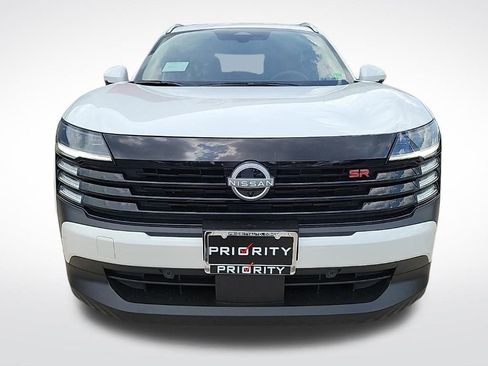 New 2025 Nissan Kicks SR w/ SR Premium Package image 8