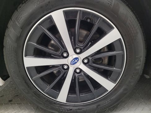 Used 2019 Subaru Impreza 2.0i Premium AWD/4WD image 31