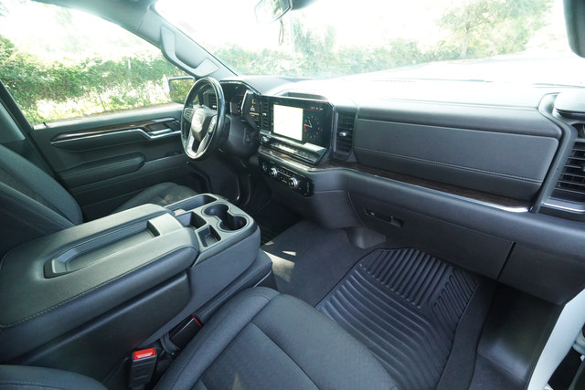 Used 2024 GMC Sierra 1500 Elevation AWD/4WD image 25