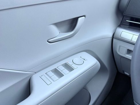 New 2025 Hyundai Kona SEL image 11