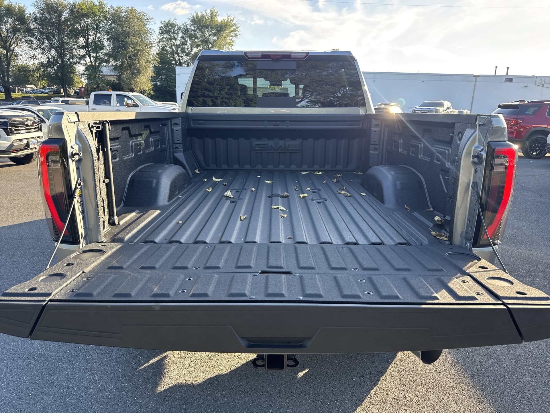 New 2026 GMC Sierra 2500 AT4 w/ AT4 Premium Plus Package AWD/4WD image 21