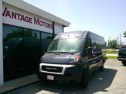 Used 2019 RAM ProMaster 3500 FWD image 1