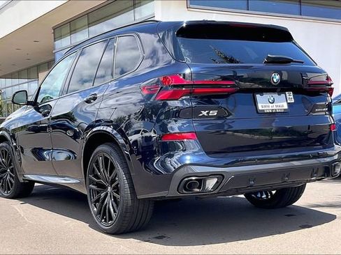 New 2026 BMW X5 sDrive40i w/ M Sport Package RWD image 3