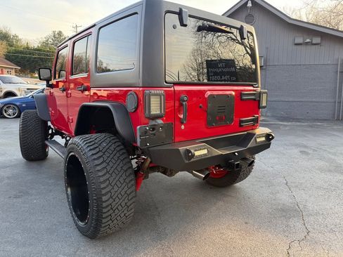 Used 2012 Jeep Wrangler Unlimited Sport image 9