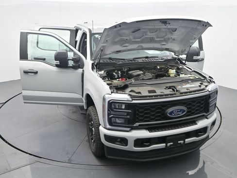 New 2026 Ford F250 XL w/ STX Appearance Package AWD/4WD image 43