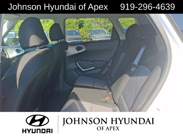 Used 2023 Kia Soul LX w/ LX Technology Package FWD image 22