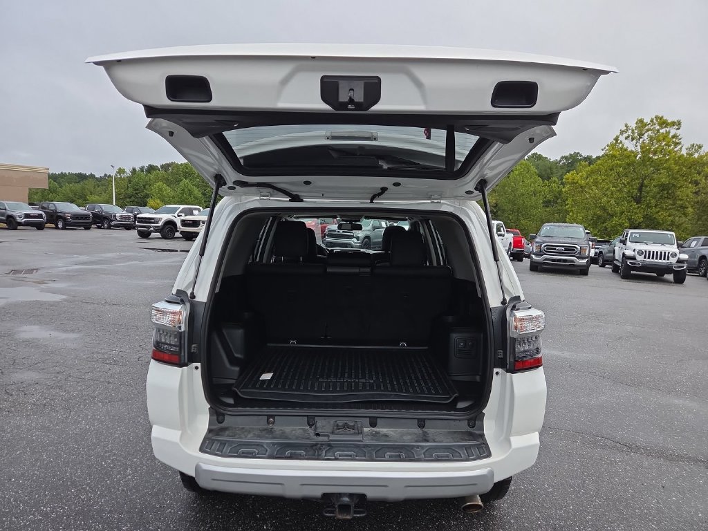 Used 2019 Toyota 4Runner TRD Off-Road Premium AWD/4WD image 25