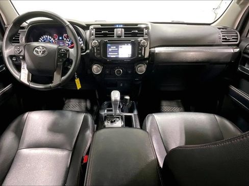 Used 2018 Toyota 4Runner TRD Off-Road Premium image 15
